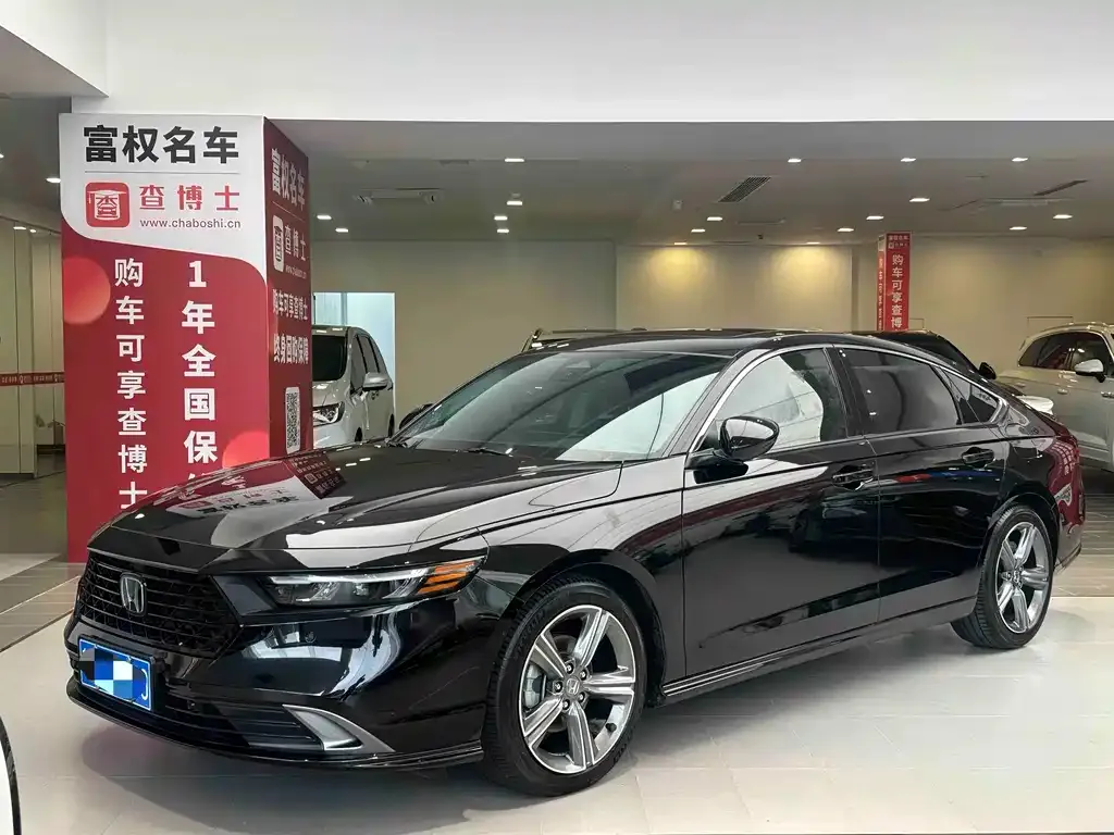 Honda Accord — фото 1