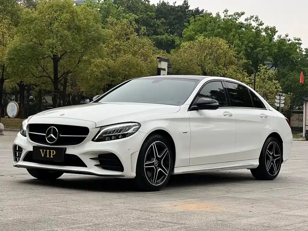 Mercedes-Benz C-Class — фото 10