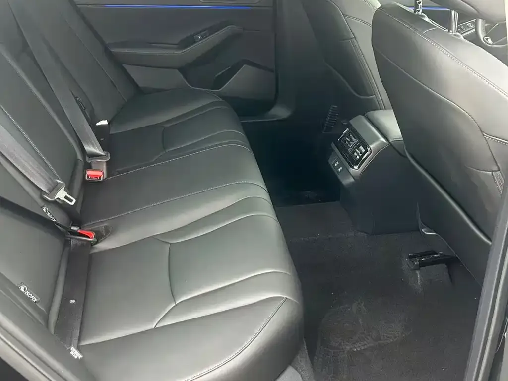 Honda Accord — фото 2
