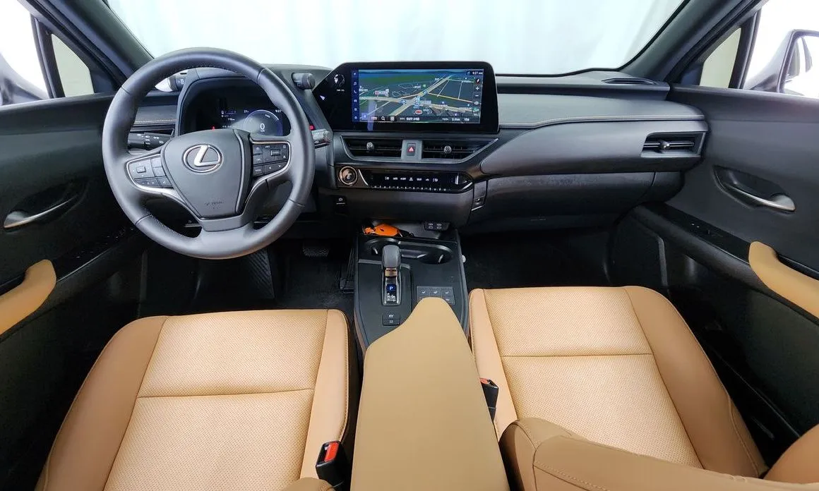Lexus UX 2025 из KR, фото 6