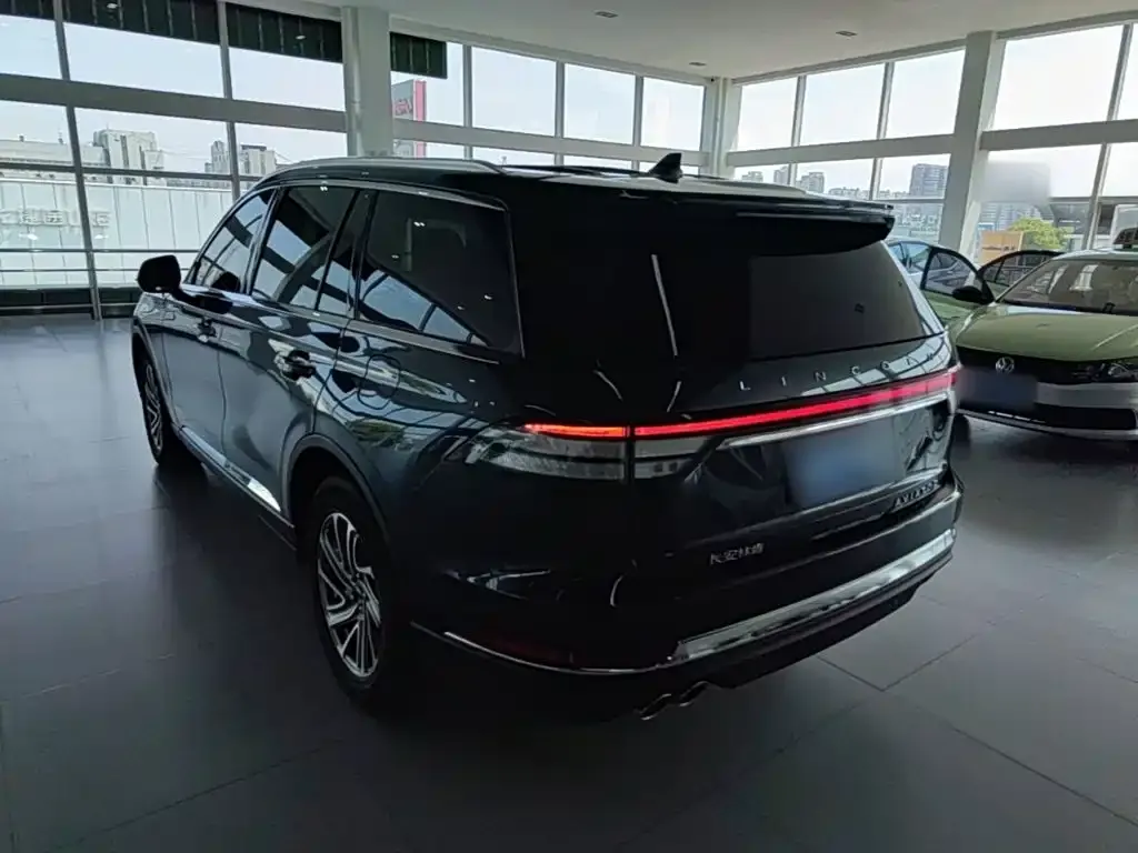 Lincoln Aviator 2021 из CN, фото 3