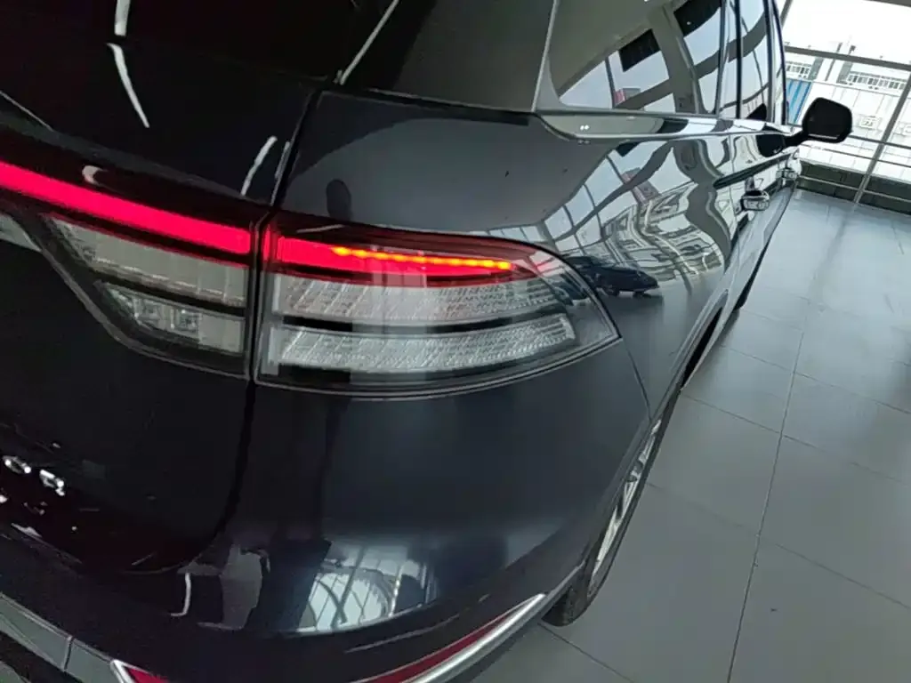 Lincoln Aviator 2021 из CN, фото 10