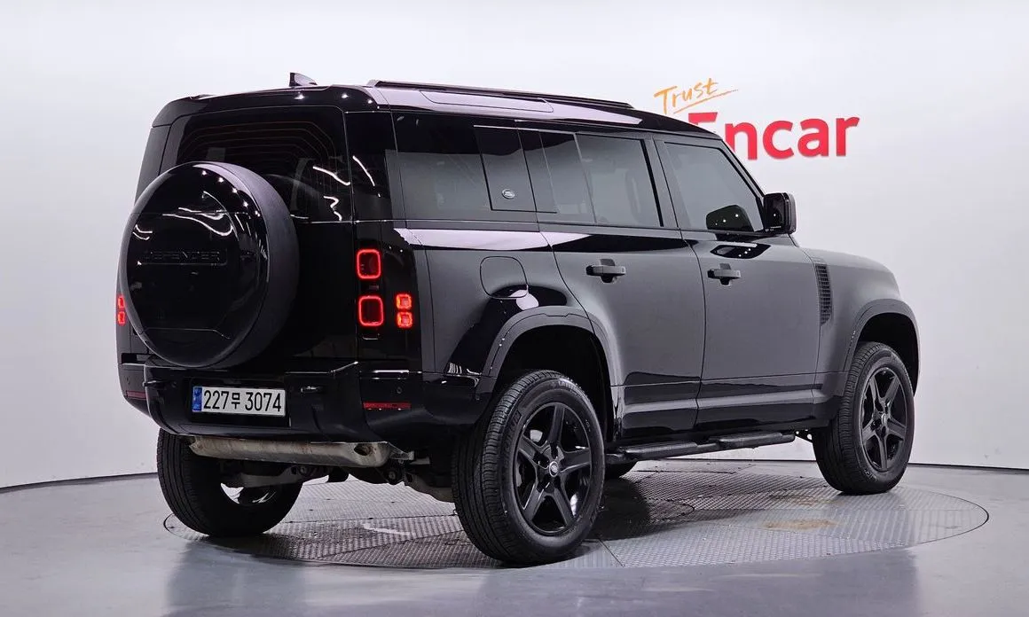Land Rover Defender 2024 из KR, фото 4