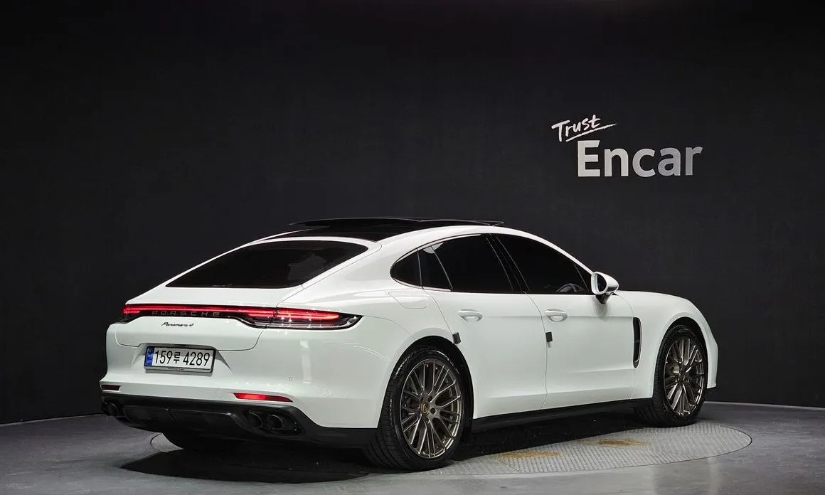 Porsche Panamera 2023 из KR, фото 5