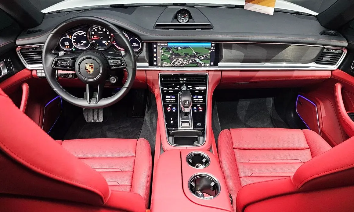 Porsche Panamera 2023 из KR, фото 10