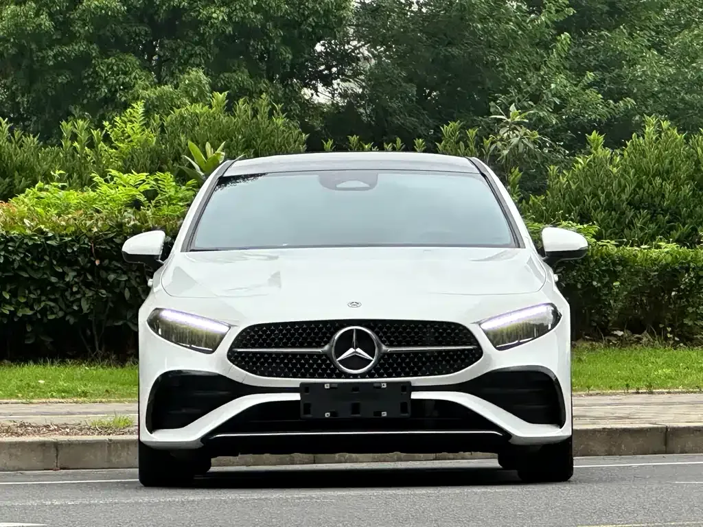 Mercedes-Benz A-Class — фото 8