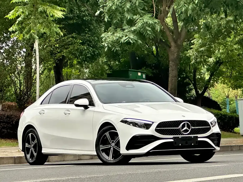 Mercedes-Benz A-Class — фото 4