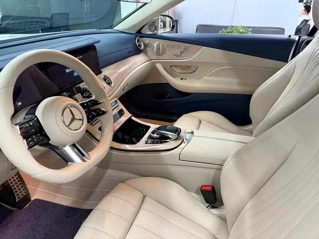 Mercedes-Benz E-Class (Import) — фото 2