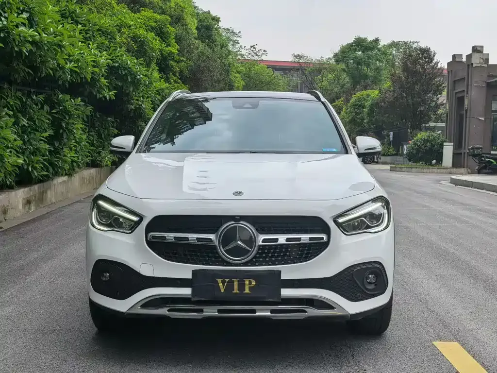 Mercedes-Benz GLA — фото 3