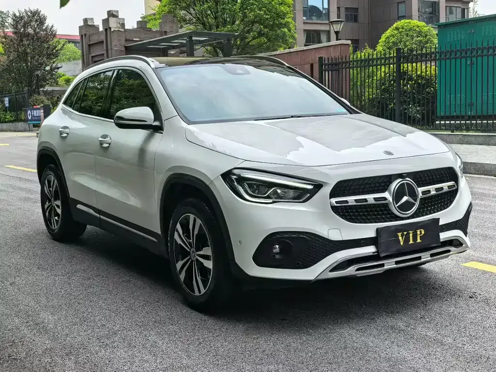 Mercedes-Benz GLA — фото 4