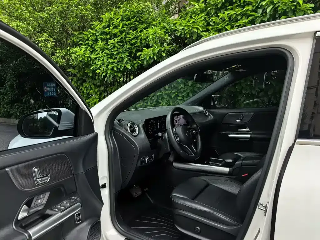 Mercedes-Benz GLA — фото 2