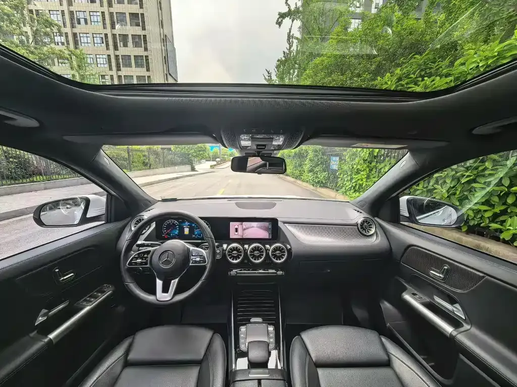 Mercedes-Benz GLA — фото 8