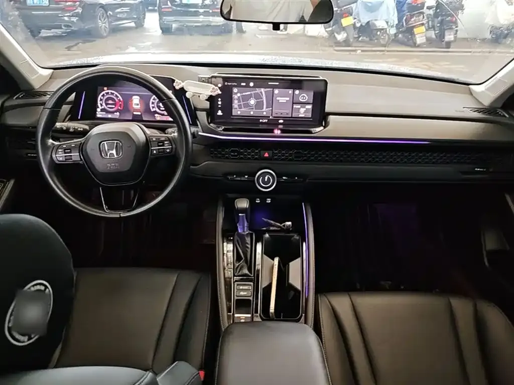 Honda Accord — фото 5