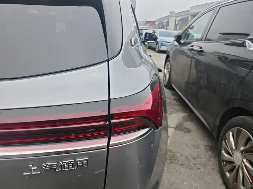 Buick E5 — фото 2