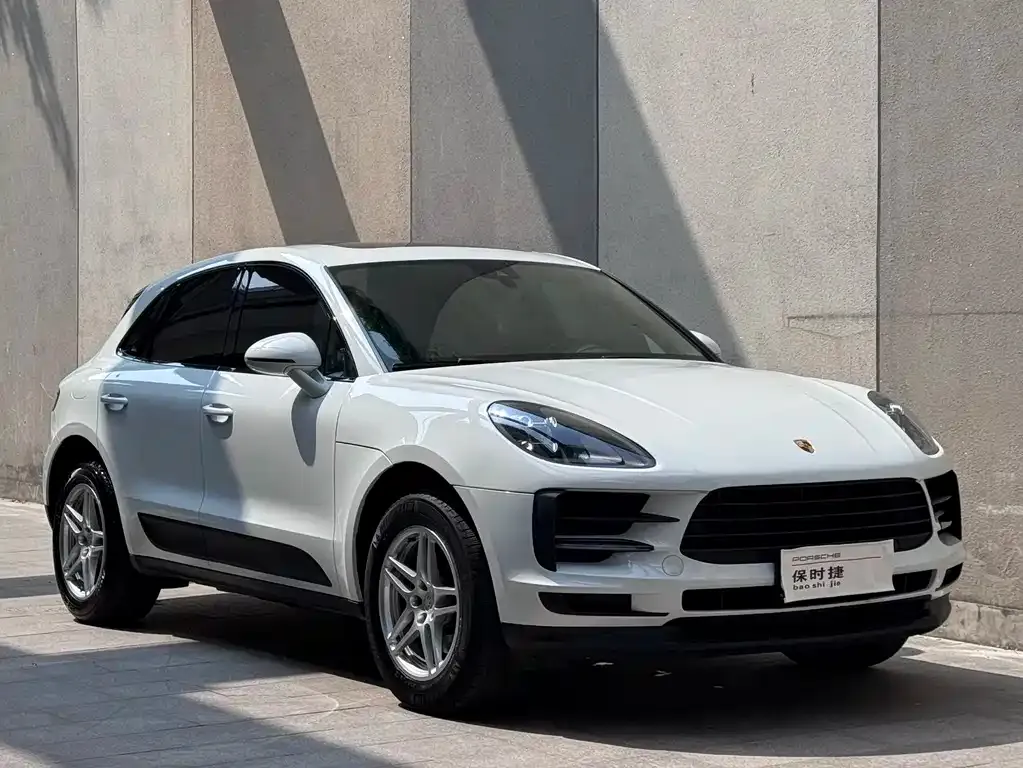 Porsche Macan — фото 6