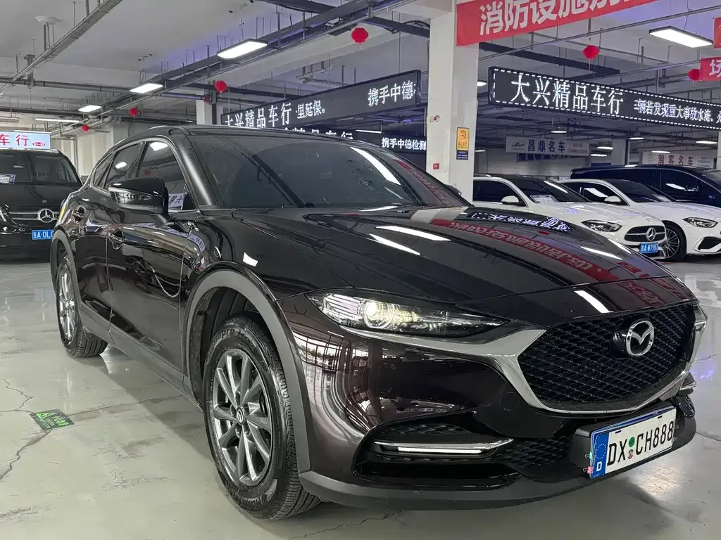 Mazda CX-4 2023 из CN, фото 6