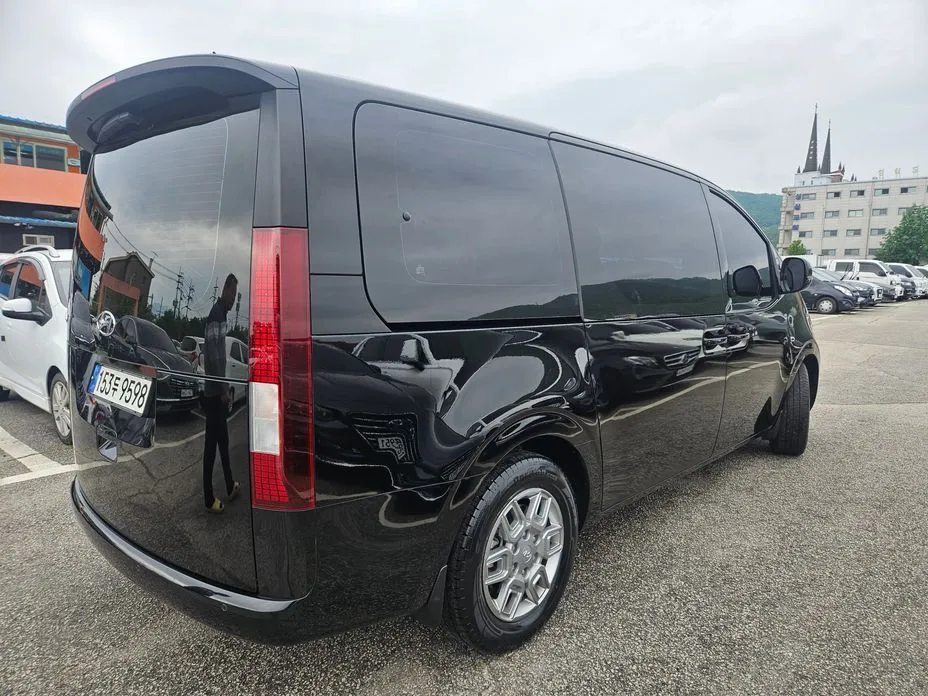Hyundai Staria 2022 из KR, фото 8