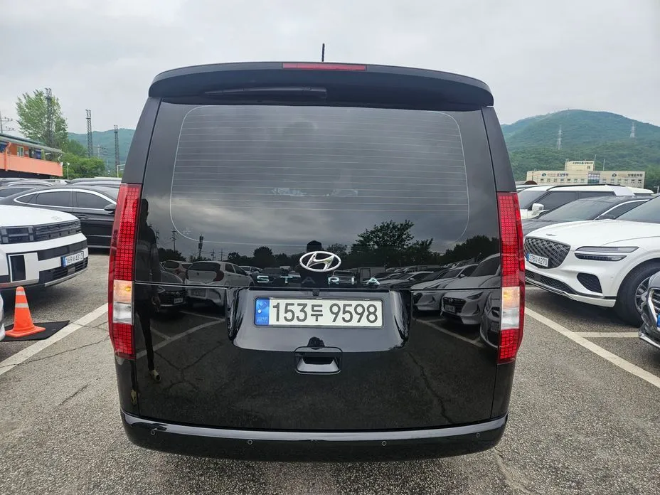 Hyundai Staria 2022 из KR, фото 6