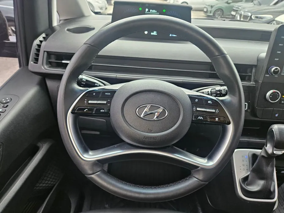 Hyundai Staria 2022 из KR, фото 5