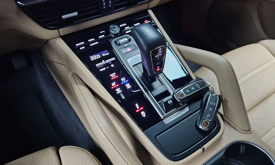 Porsche Cayenne 2023 из KR, фото 10
