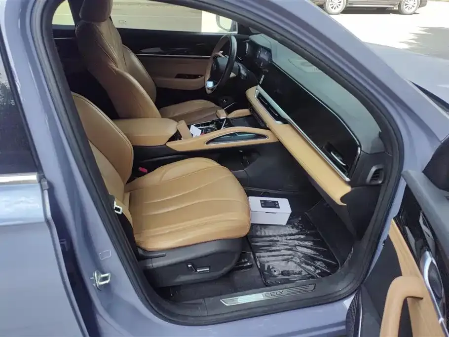 Geely Xingyue L EREV 2023 из CN, фото 8