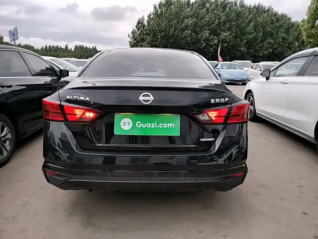 Nissan Teana 2022 из CN, фото 2
