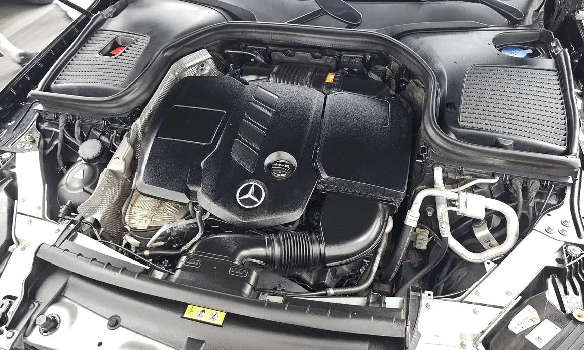 Mercedes-Benz GLC-Class 2021 из KR, фото 8