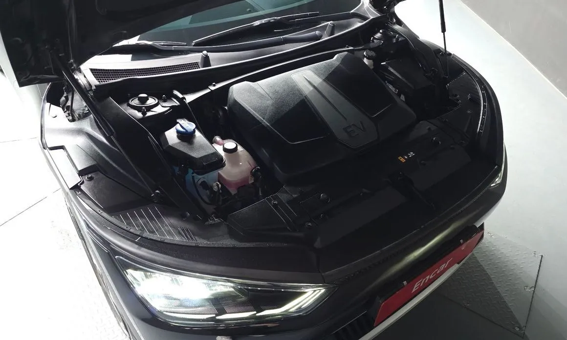 Kia EV6 2022 из KR, фото 6
