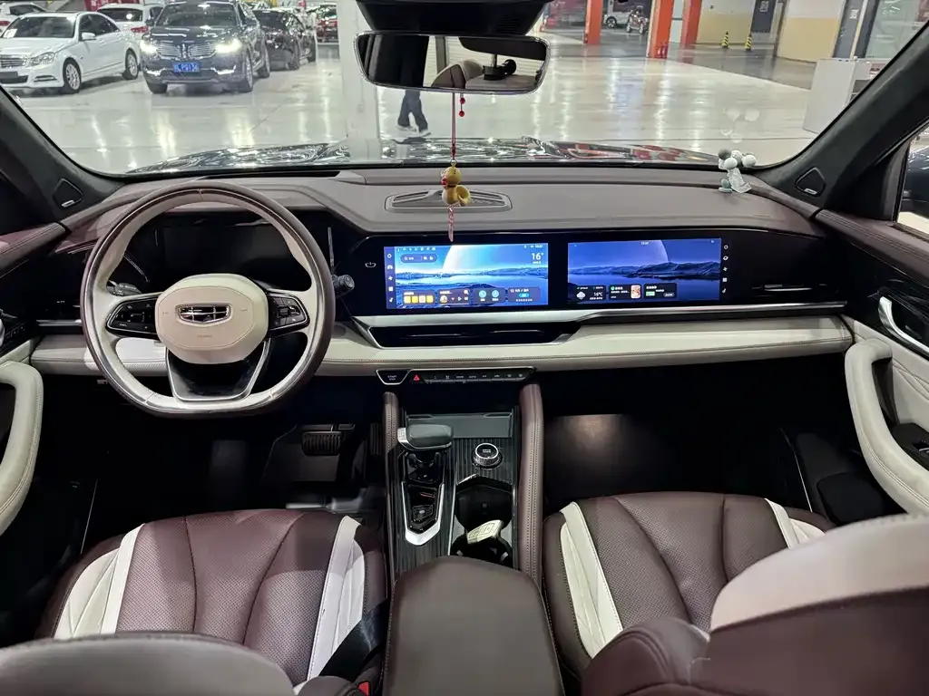 Geely Xingyue L — фото 10