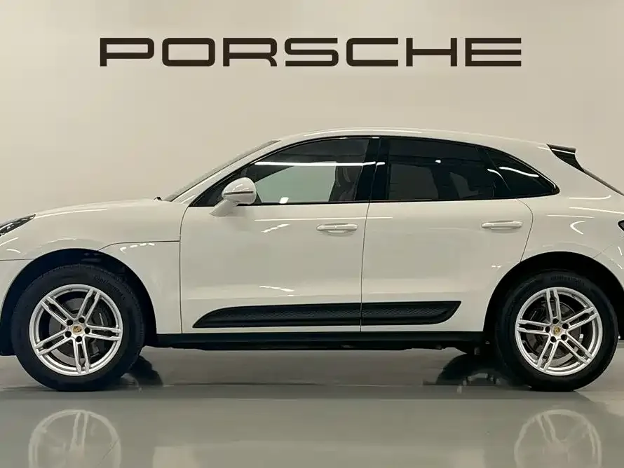 Porsche Macan — фото 5