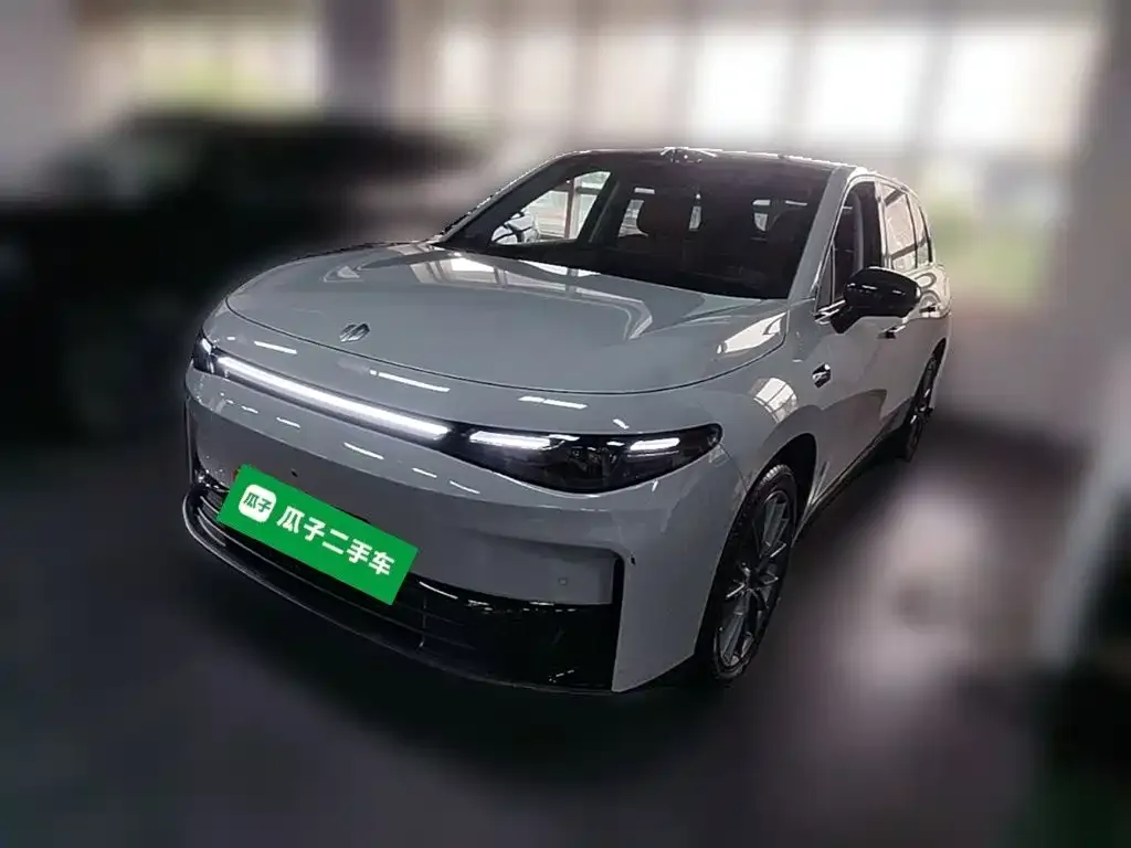 Leapmotor C10 — фото 10