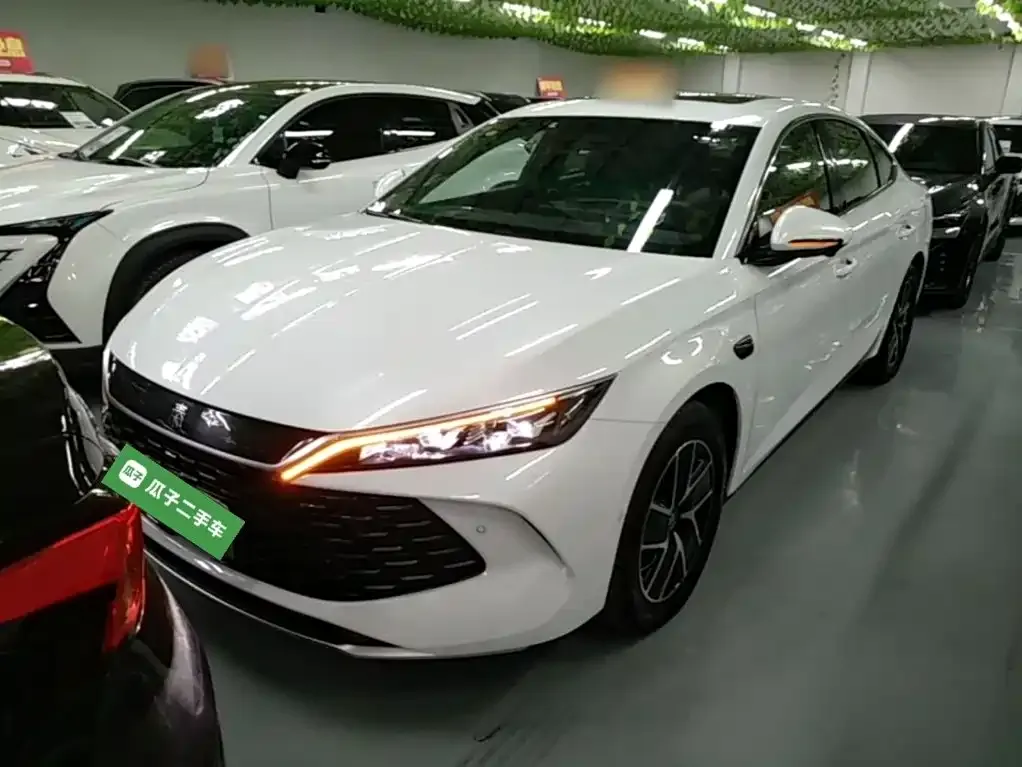 BYD Qin L — фото 8