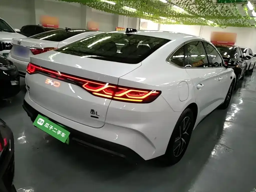 BYD Qin L — фото 4