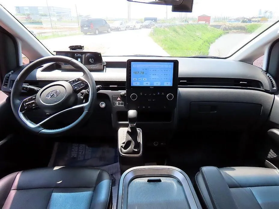Hyundai Staria 2022 из KR, фото 9