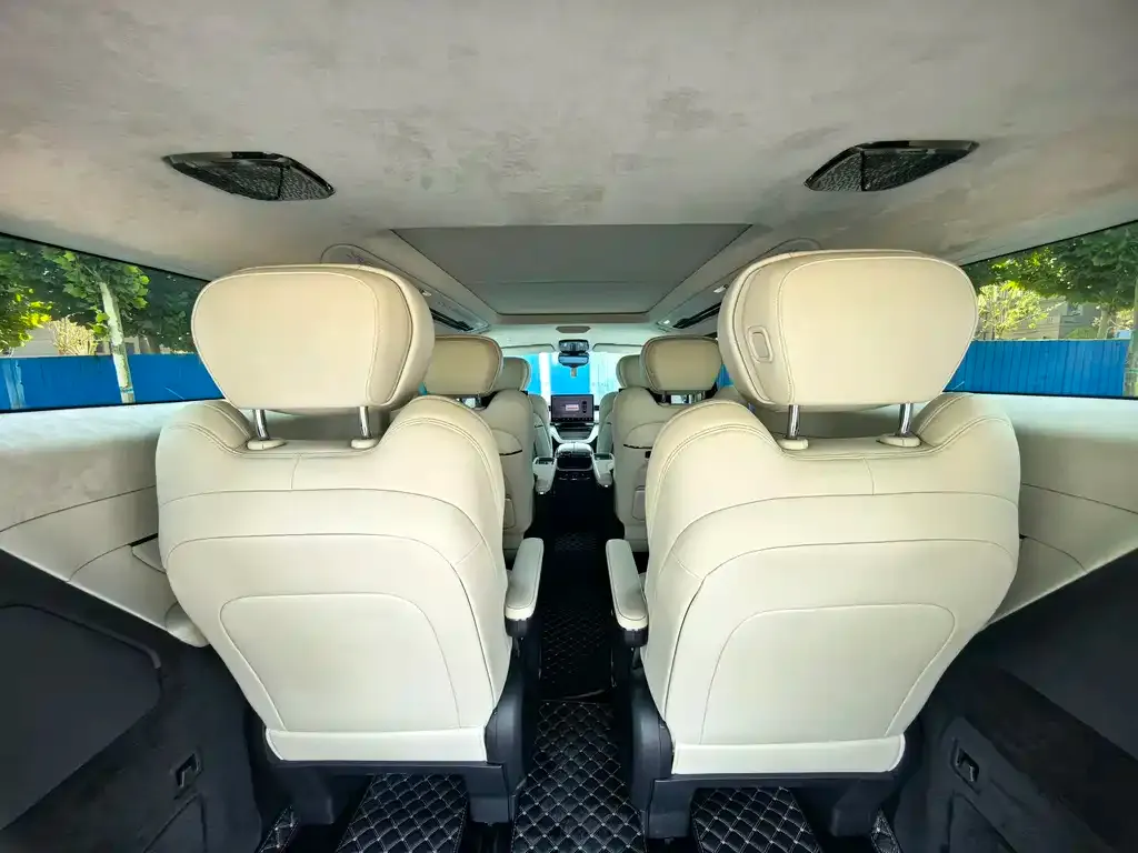 Geely Yizhen L380 2026 из CN, фото 2