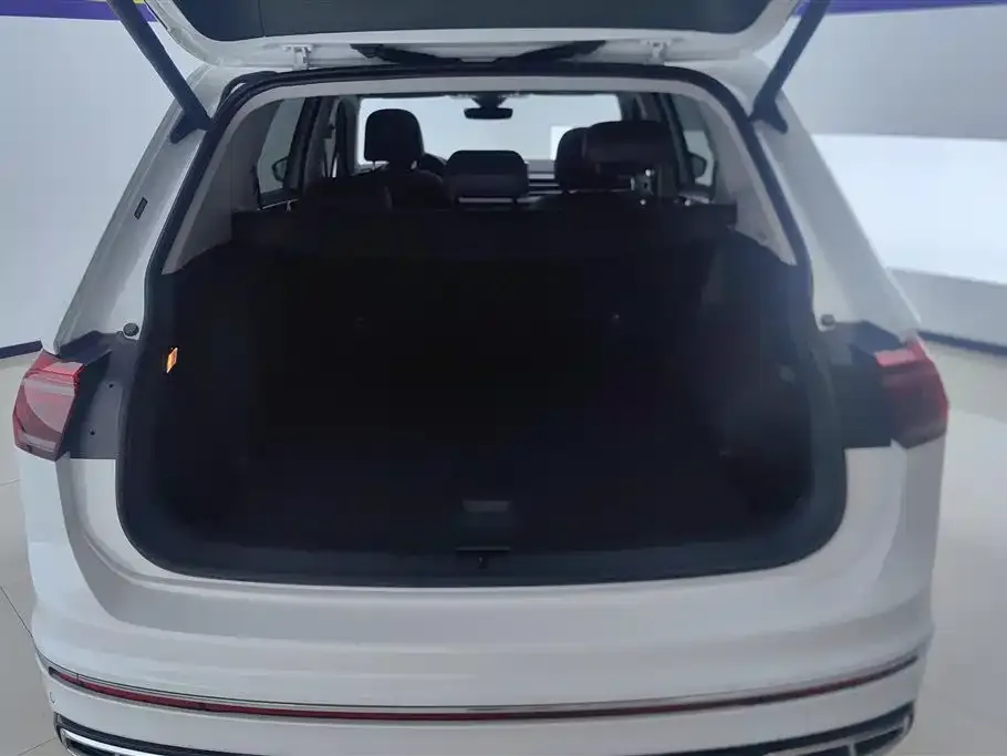 Volkswagen 途观L插电混动 — фото 7