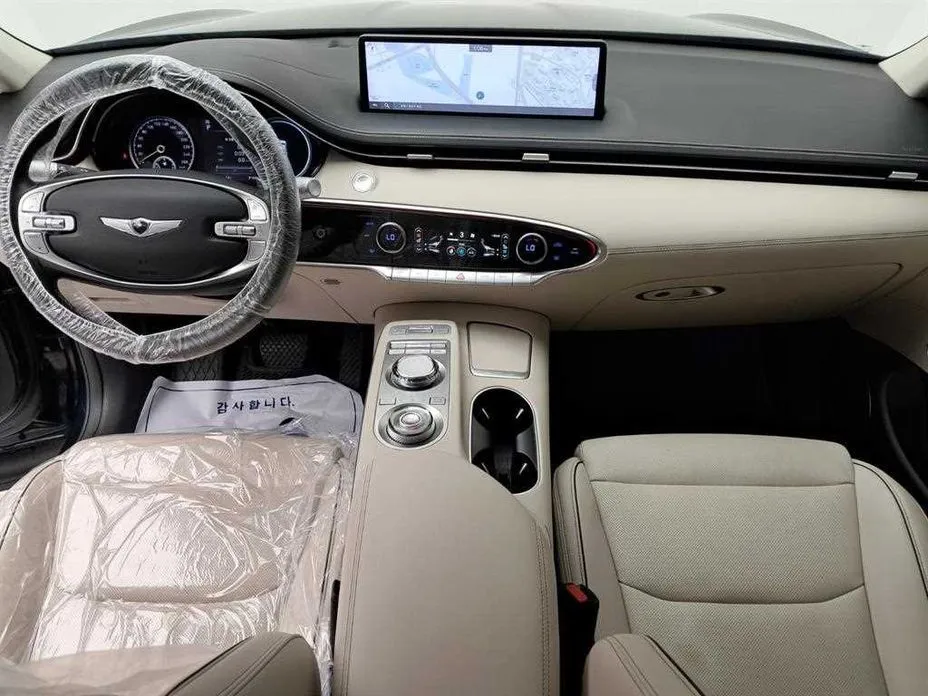 Genesis GV70 — фото 10