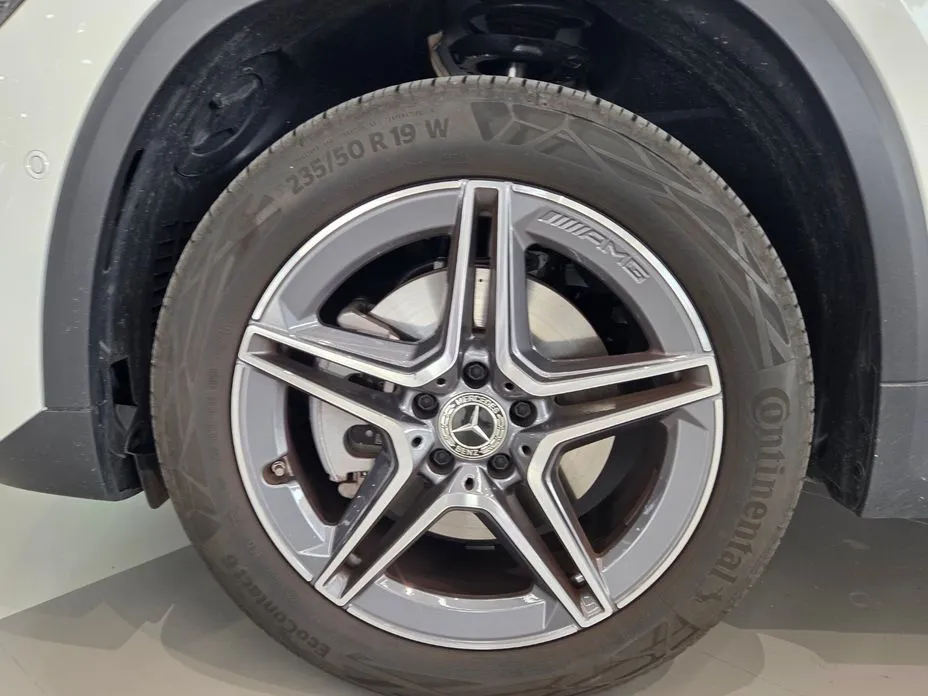 Mercedes-Benz GLA-Class 2023 из KR, фото 3
