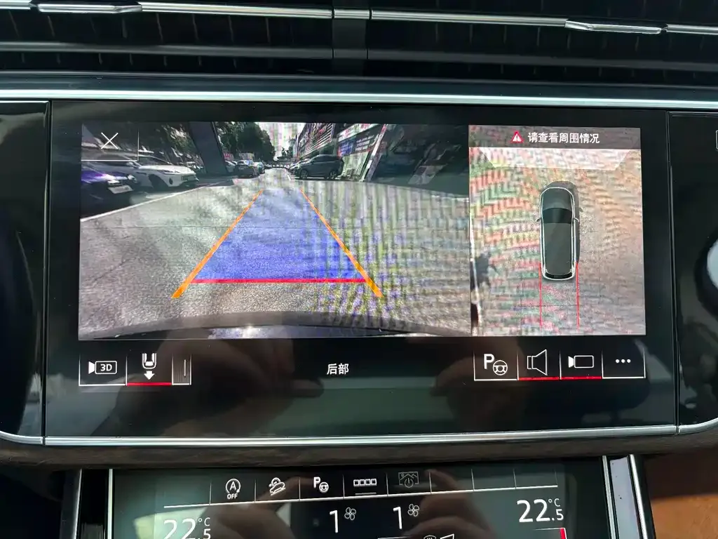 Audi Q7 2022 из CN, фото 8
