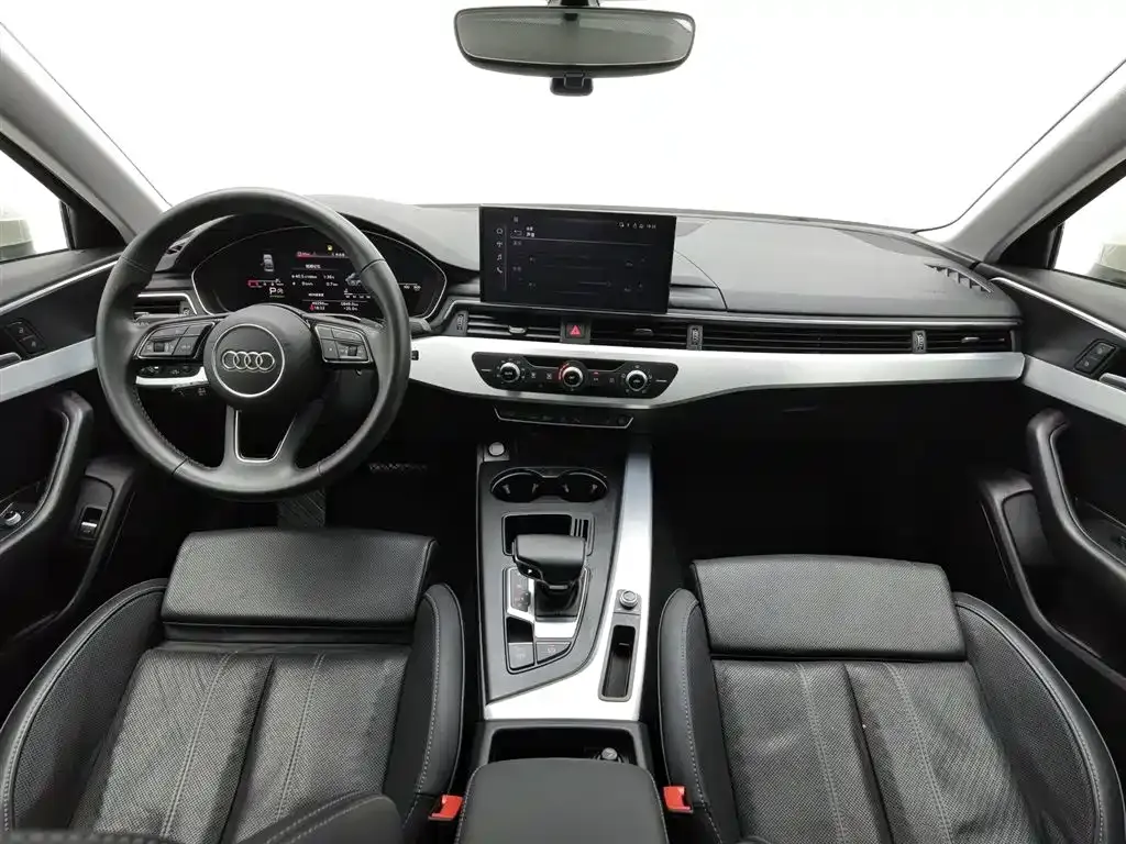 Audi A4L — фото 10