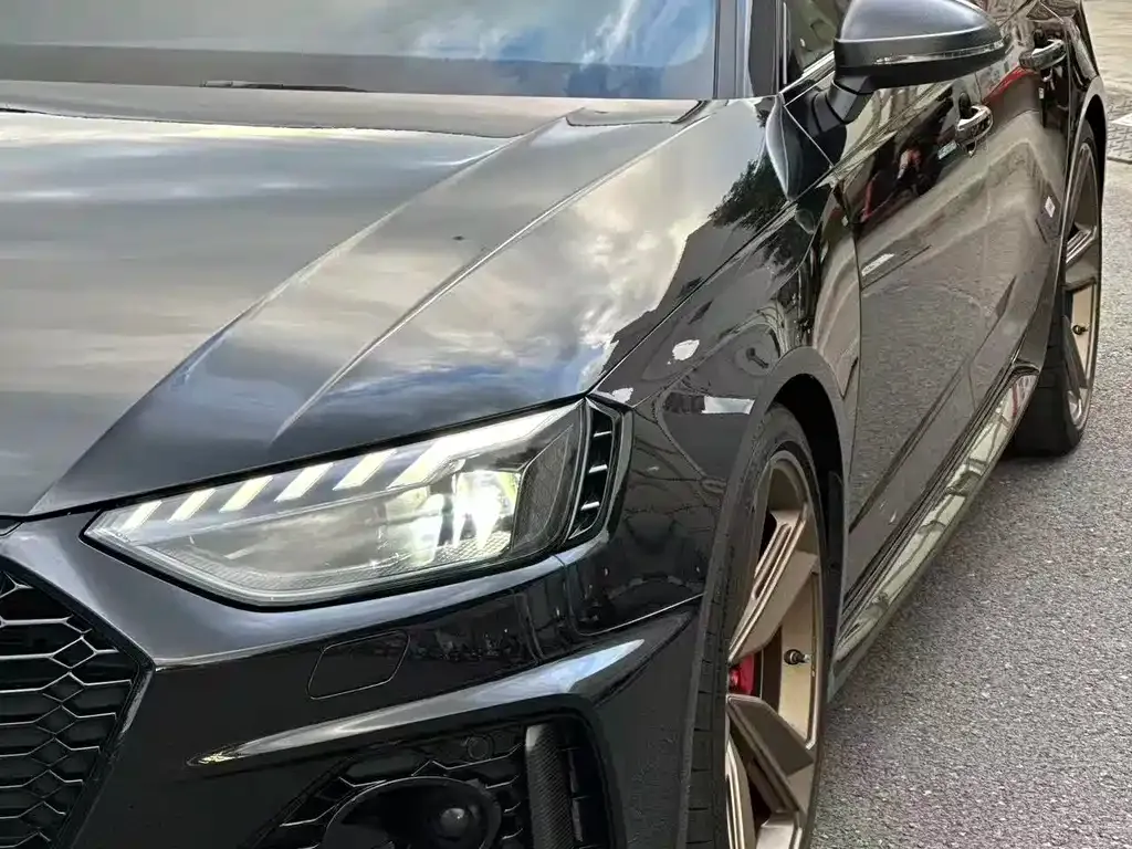 Audi RS 4 2023 из CN, фото 10