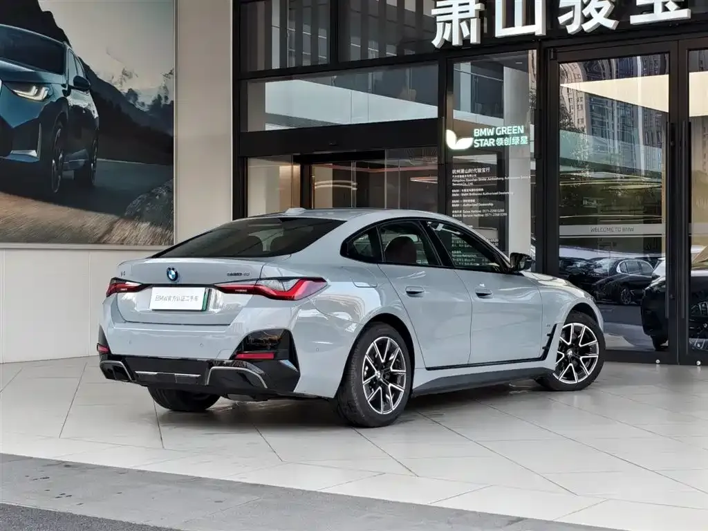BMW i4 2025 из CN, фото 8