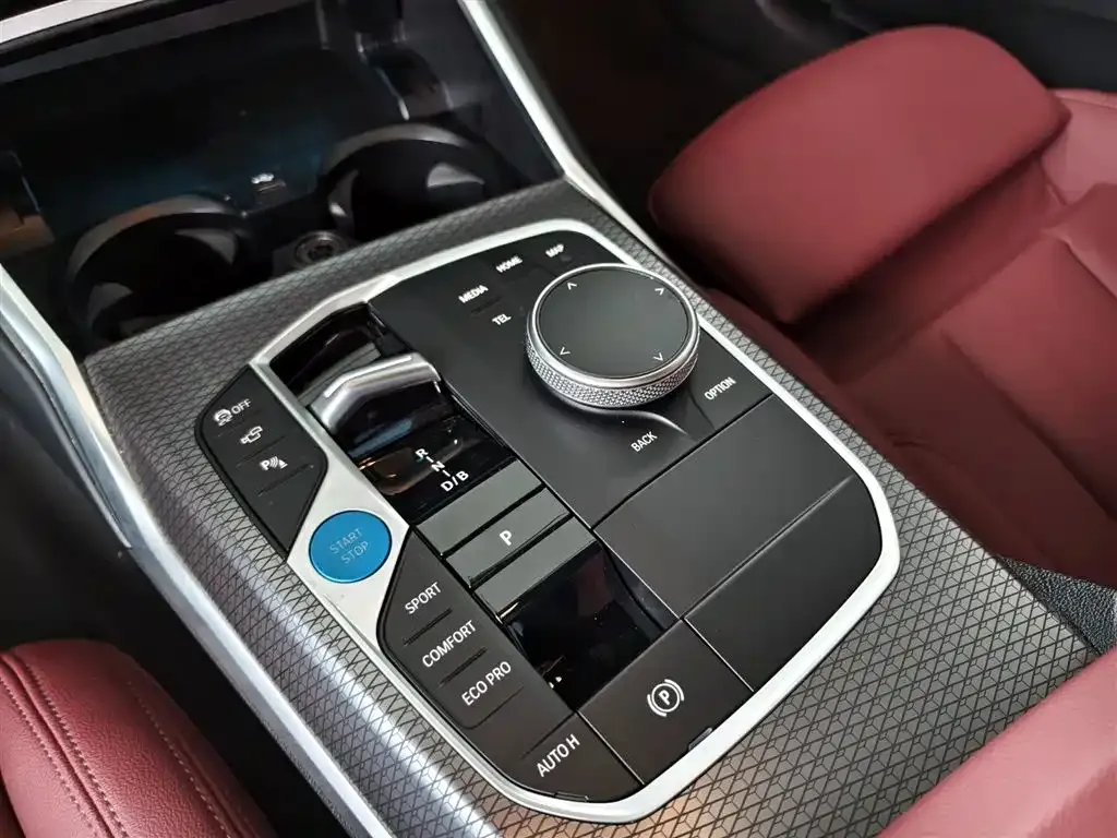 BMW i4 2025 из CN, фото 6