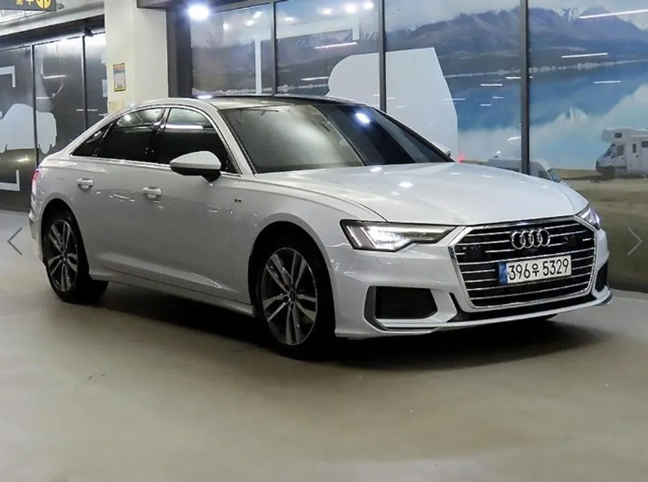 Audi A6 — фото 1