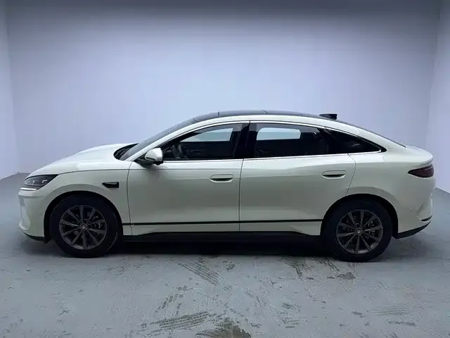 BYD Qin L — фото 8