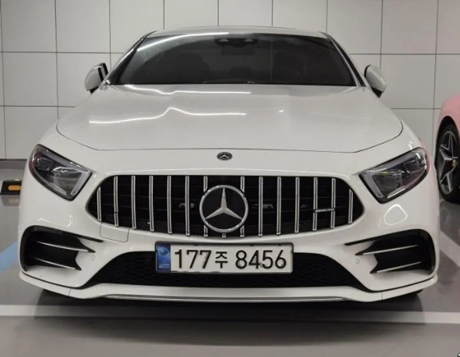 Mercedes-Benz CLS-Class — фото 1