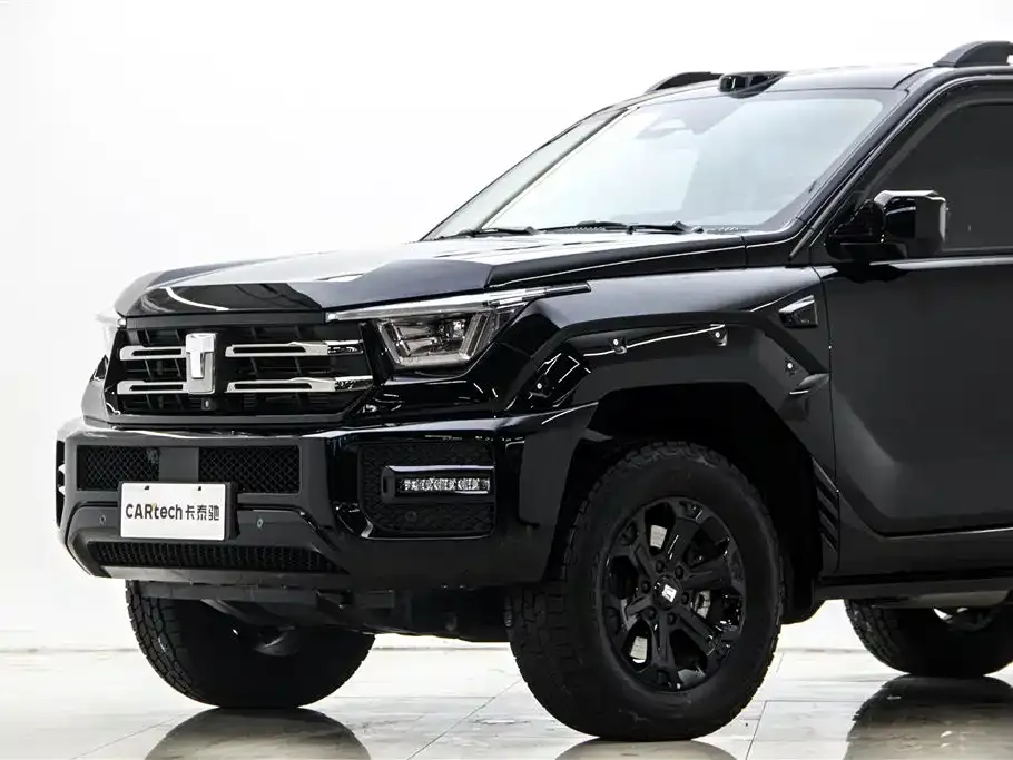 Tank 400 New Energy — фото 1