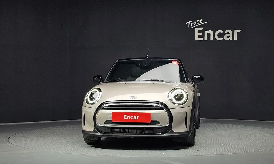 Mini Cooper Convertible 2024 из KR, фото 5