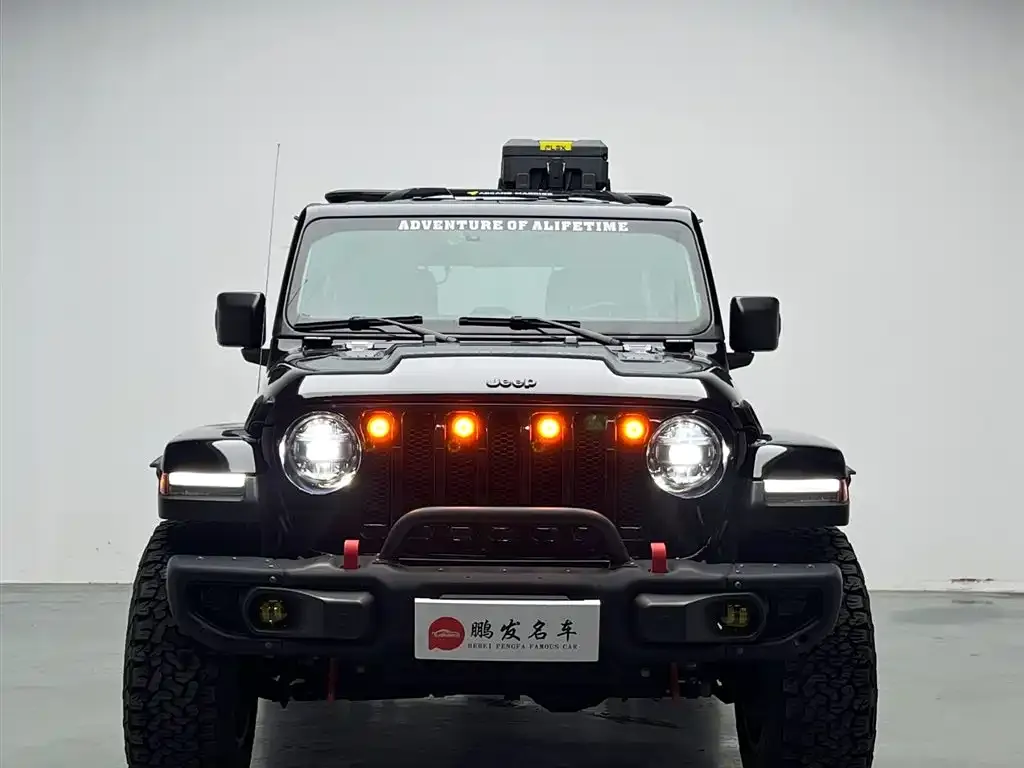 Jeep Wrangler — фото 2