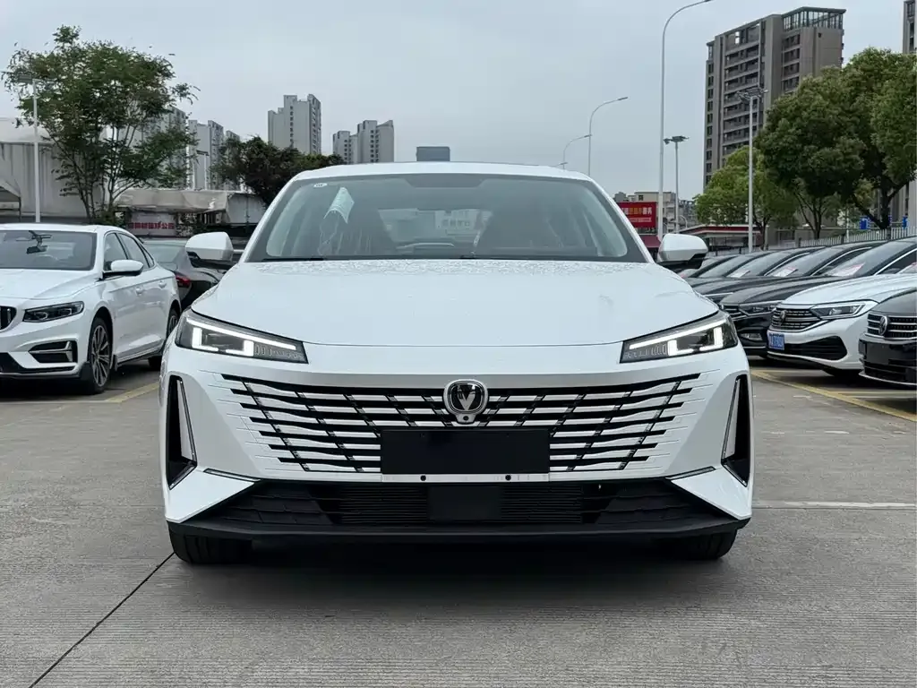 Changan Eado 2026 из CN, фото 5
